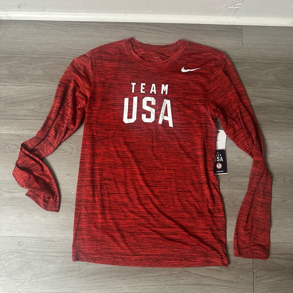 Nike Red Team USA Long Sleeve Shirt Dri fit size small New